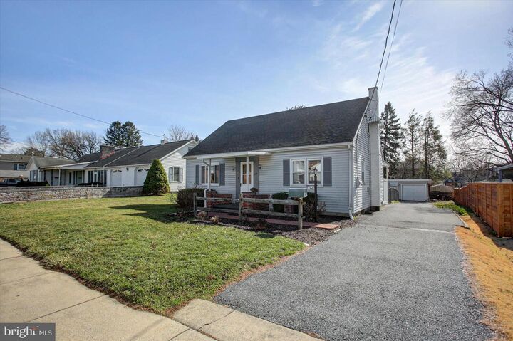 Property Photo:  712 Stanley Avenue  PA 17201 