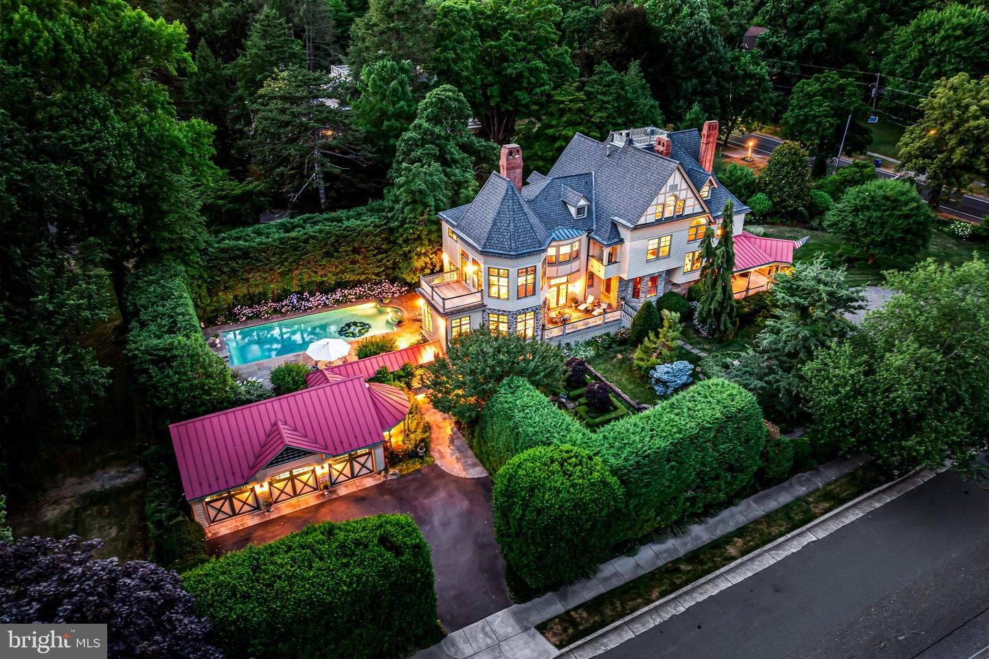 Property Photo:  500 Chester Avenue  NJ 08057 