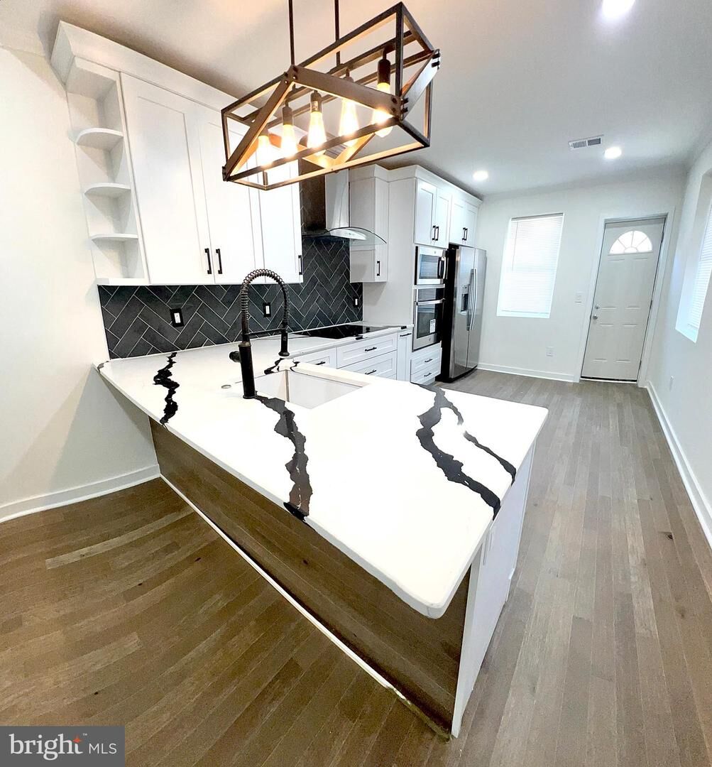 Property Photo:  2250 N 2nd Street  PA 19133 