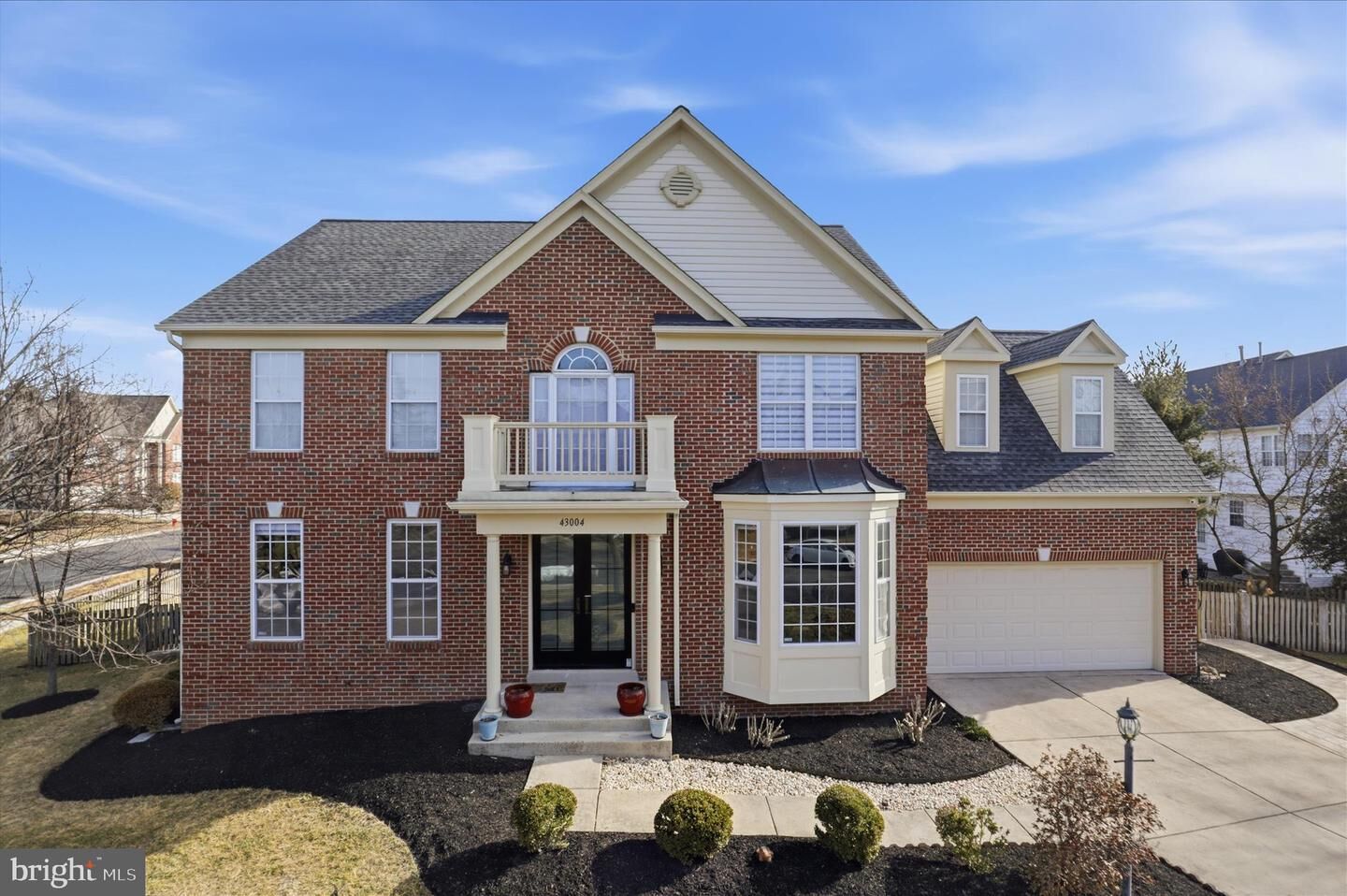 Property Photo:  43004 Battery Point Place  VA 20176 
