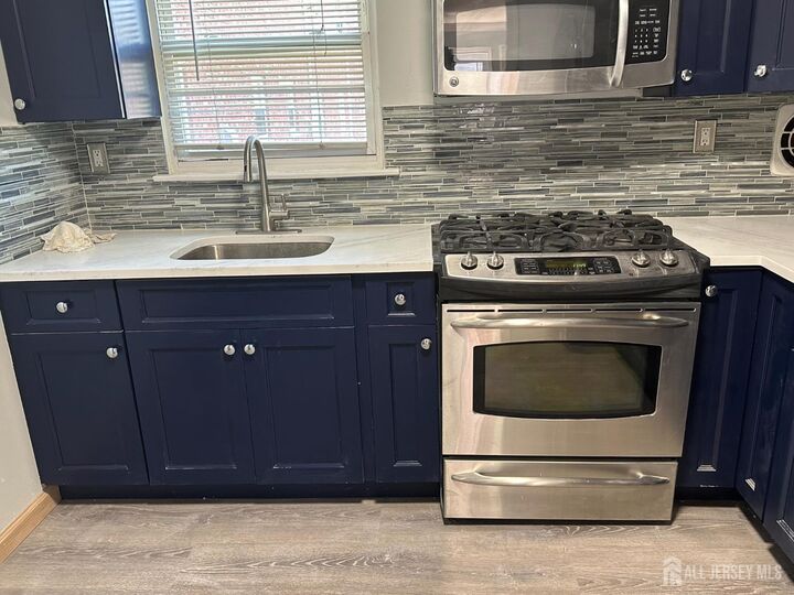 Property Photo:  12 Gramercy Gardens A  NJ 08846 