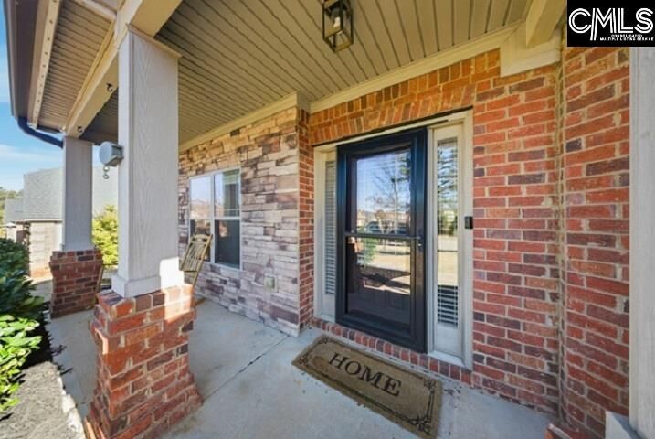 Property Photo:  215 Tulip  SC 29072 