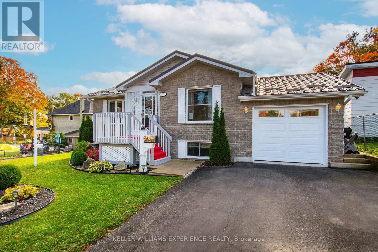 Property Photo:  789 Montreal Street  ON L4R 1G9 