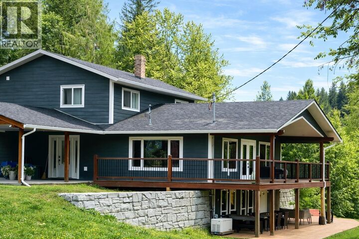 Property Photo: 187 Sugar Lake Road BC V0E 2G2