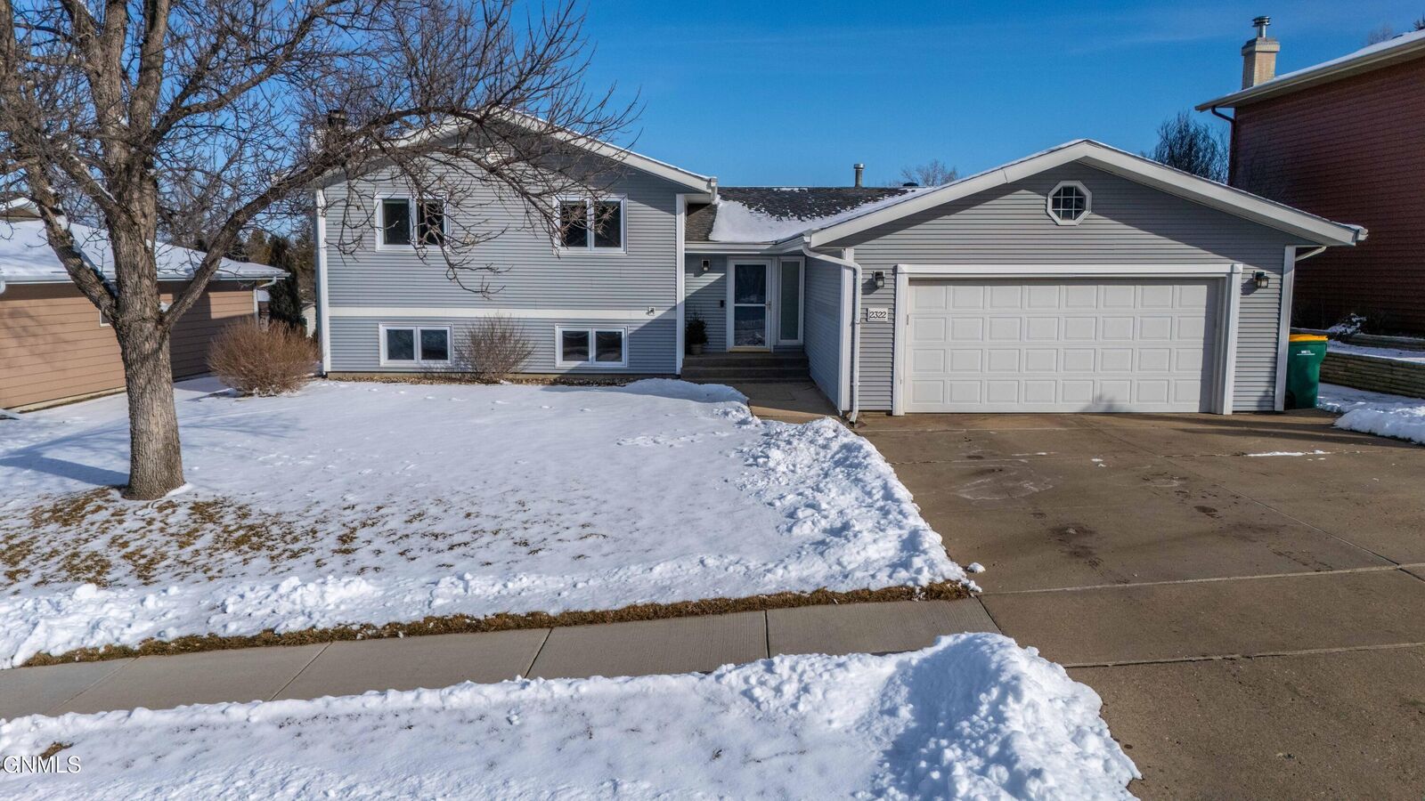 Property Photo:  2322 Grant Drive  ND 58501 