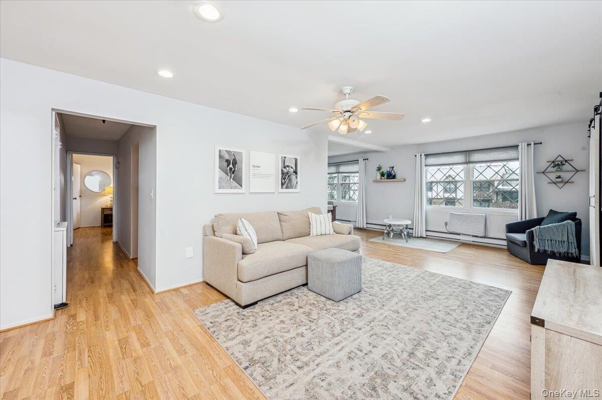 Property Photo:  570 Sierra Vista Lane 570  NY 10989 