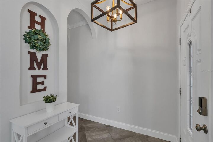 Property Photo: 10023 Shadow Creek Drive FL 32832