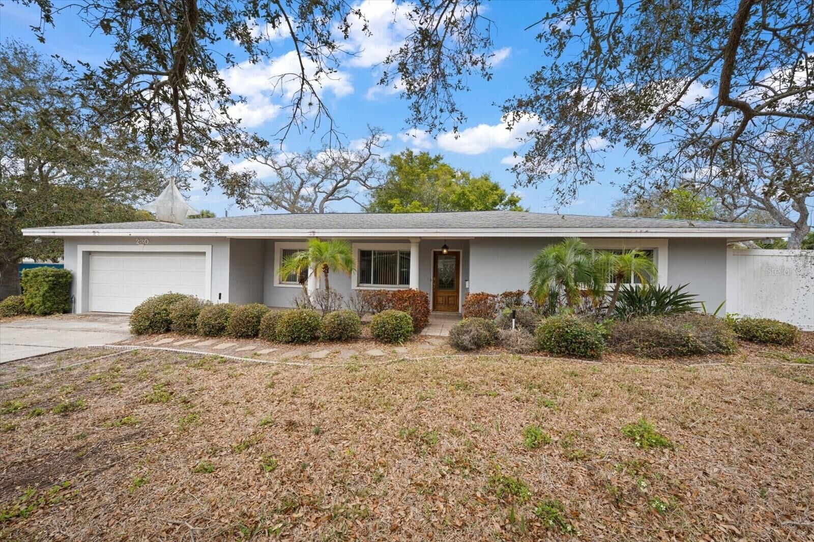 Property Photo:  230 Garden Circle  FL 33756 
