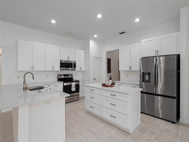 Property Photo:  6314 Clearmeadow Court  FL 34786 