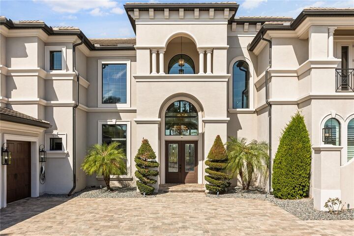 Property Photo: 4029 Isabella Circle FL 34786