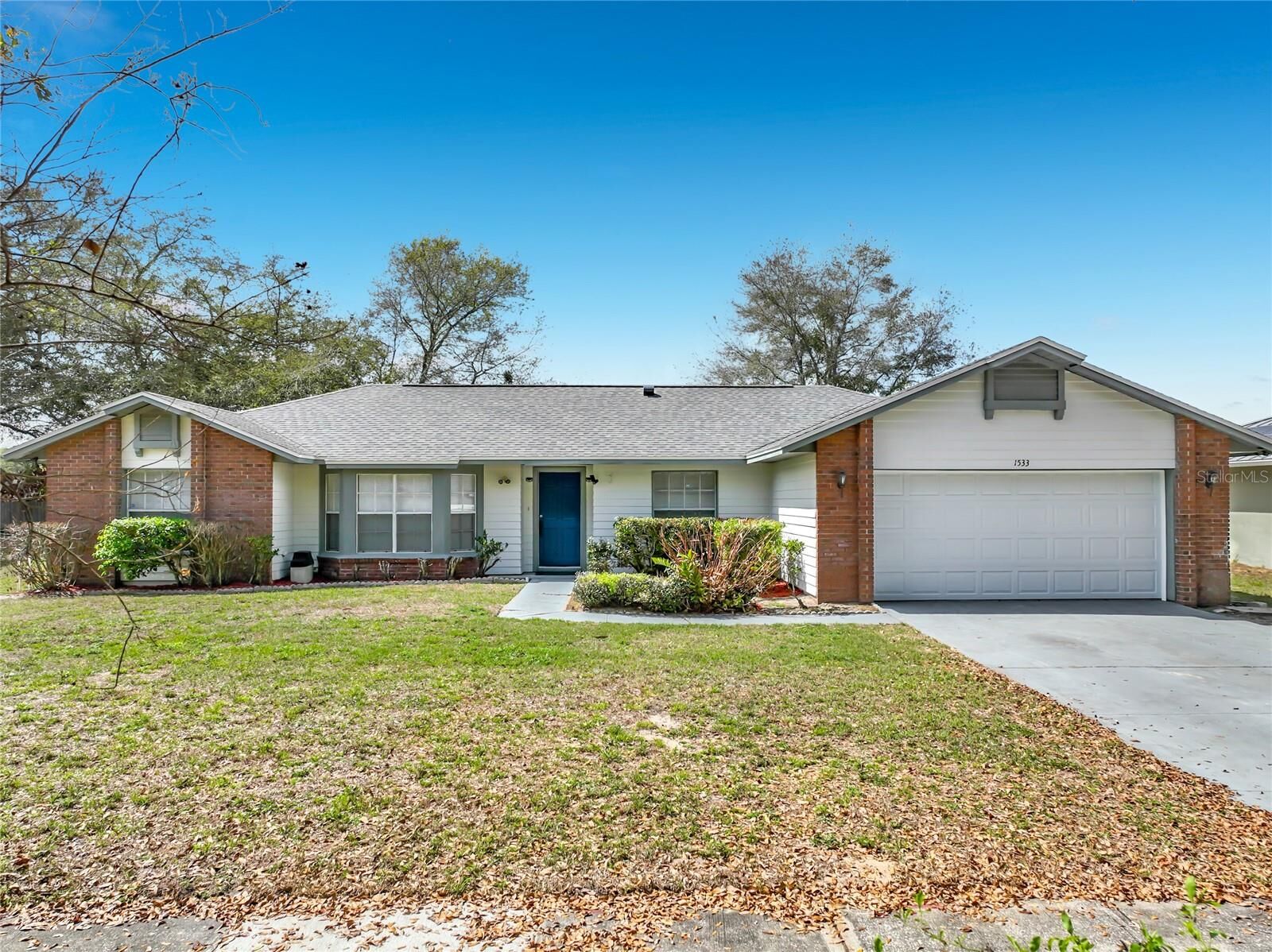 Property Photo:  1533 Sackett Circle  FL 32818 