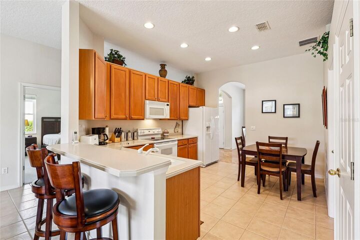 Property Photo:  660 Chester Pines Court  FL 34761 