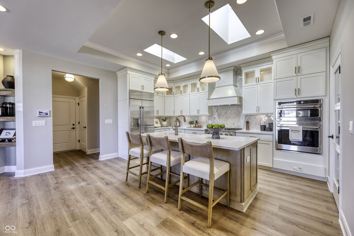 Property Photo: 5918 Maple Glen Drive IN 46062