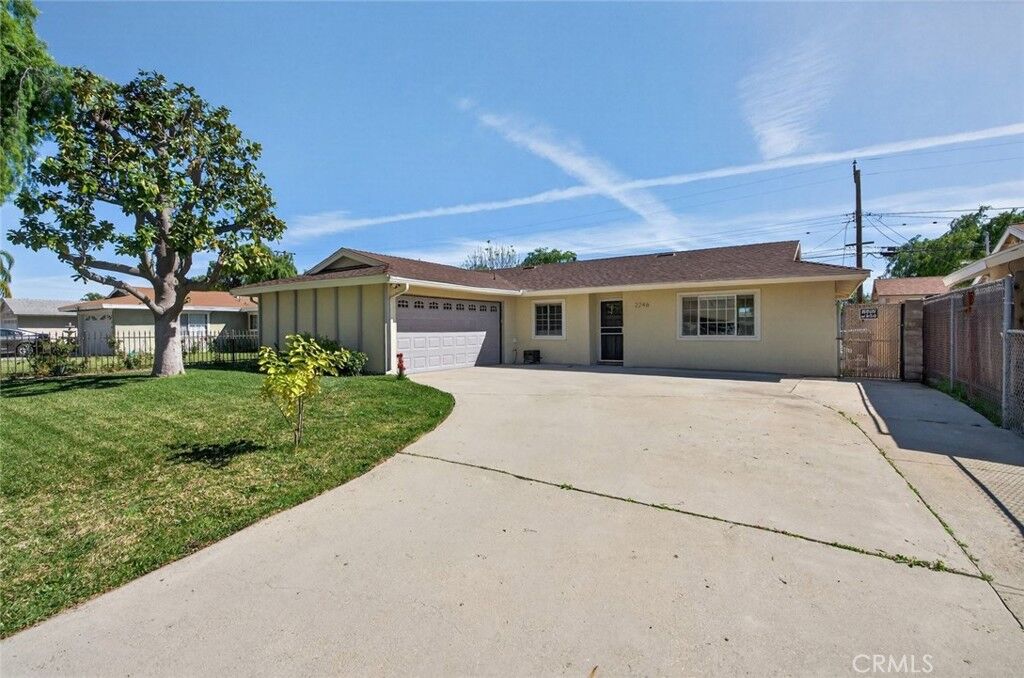 Property Photo:  2246 Farringdon Drive  CA 91768 