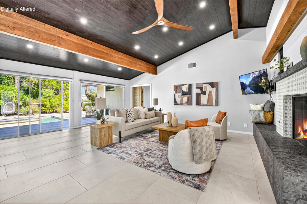 Property Photo: 74090 Setting Sun Trail CA 92260