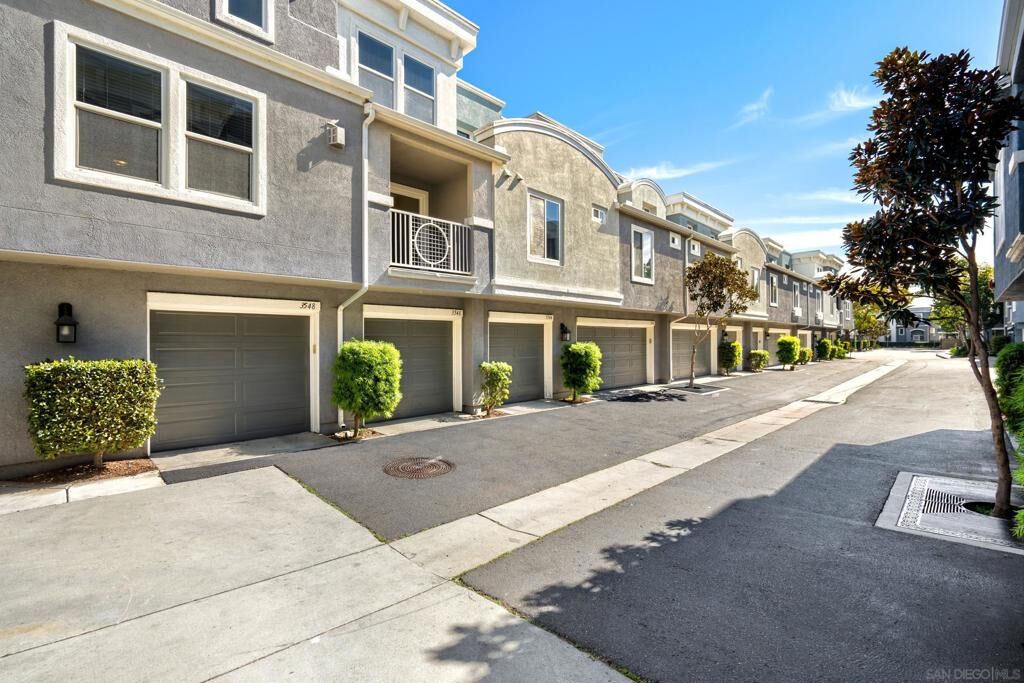 Property Photo:  3548 Shoreline Bluff Lane  CA 92110 