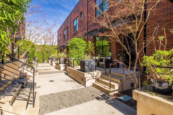 Property Photo:  1327 E Sutter Walk  CA 95816 