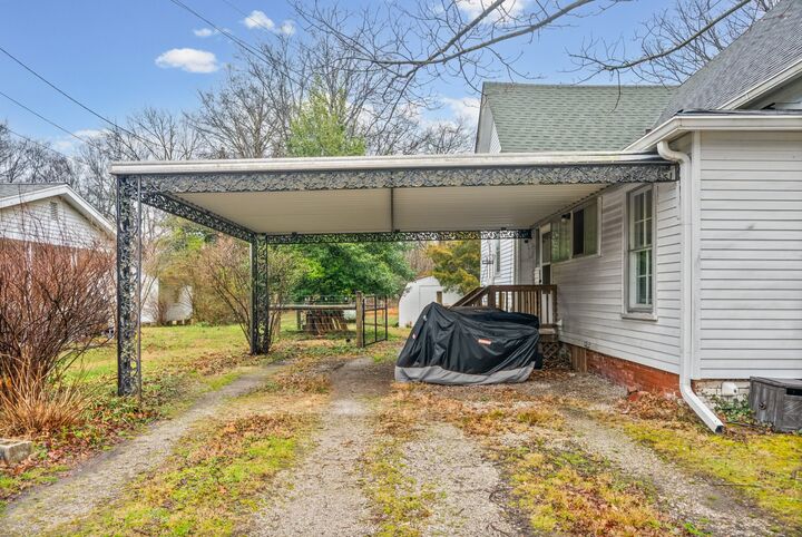 Property Photo:  206 N Ewing St  KY 42234 