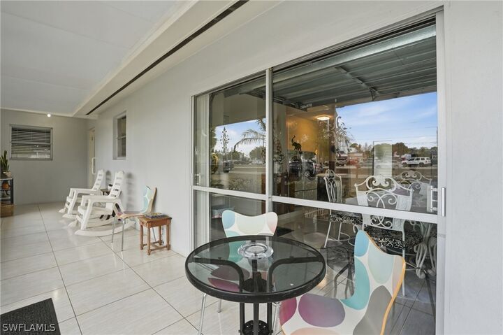 Property Photo:  1406 Grandale Street  FL 33936 