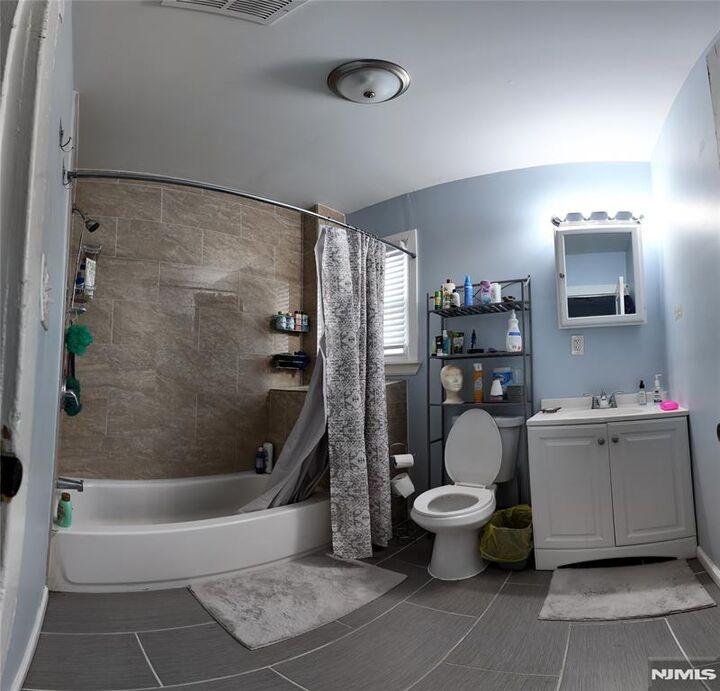 Property Photo:  251 Weequahic Avenue  NJ 07112 