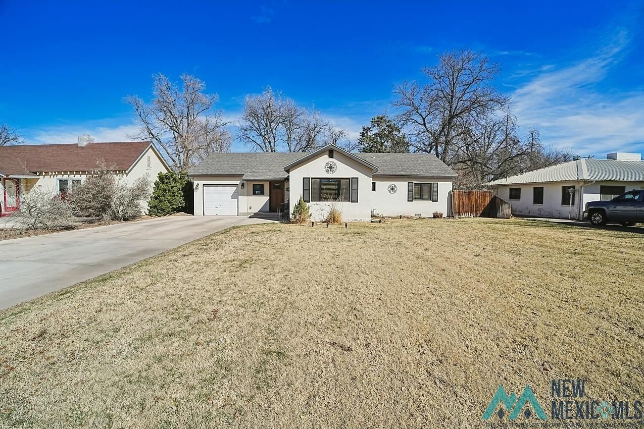 Property Photo:  612 Lakeside Drive  NM 88220 