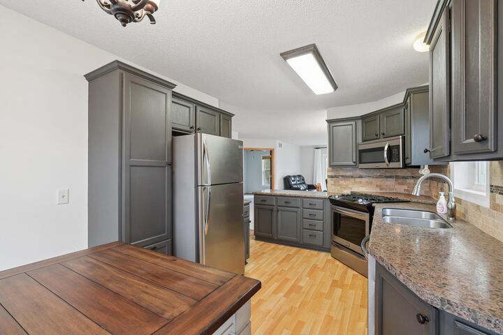 Property Photo:  3660 Gershwin Circle N  MN 55128 