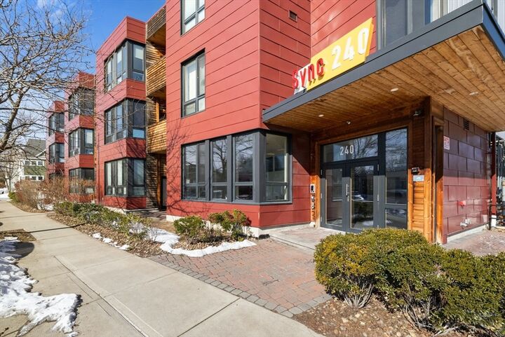 Property Photo:  240 Salem St 3B  MA 02155 
