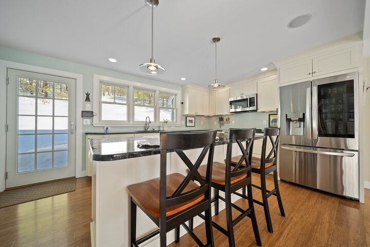 Property Photo:  5 Tuxbury Ln  MA 01913 