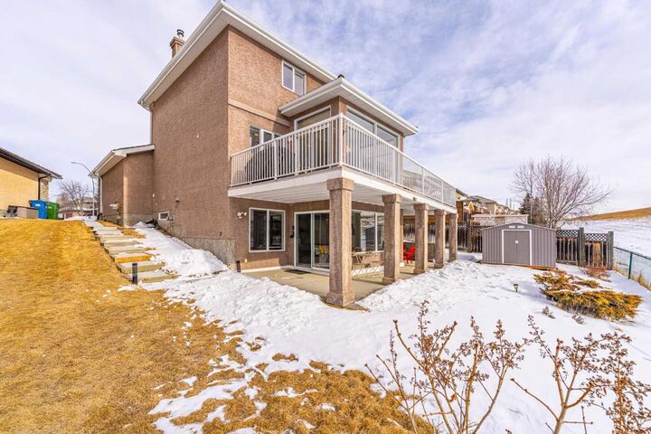 Property Photo:  33 Royal Crest Terrace NW  AB T3G 4M3 