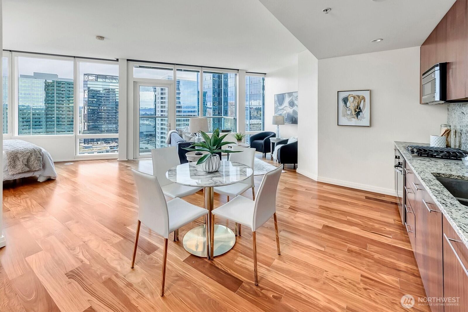 Property Photo:  10700 NE 4th Street 2608  WA 98004 