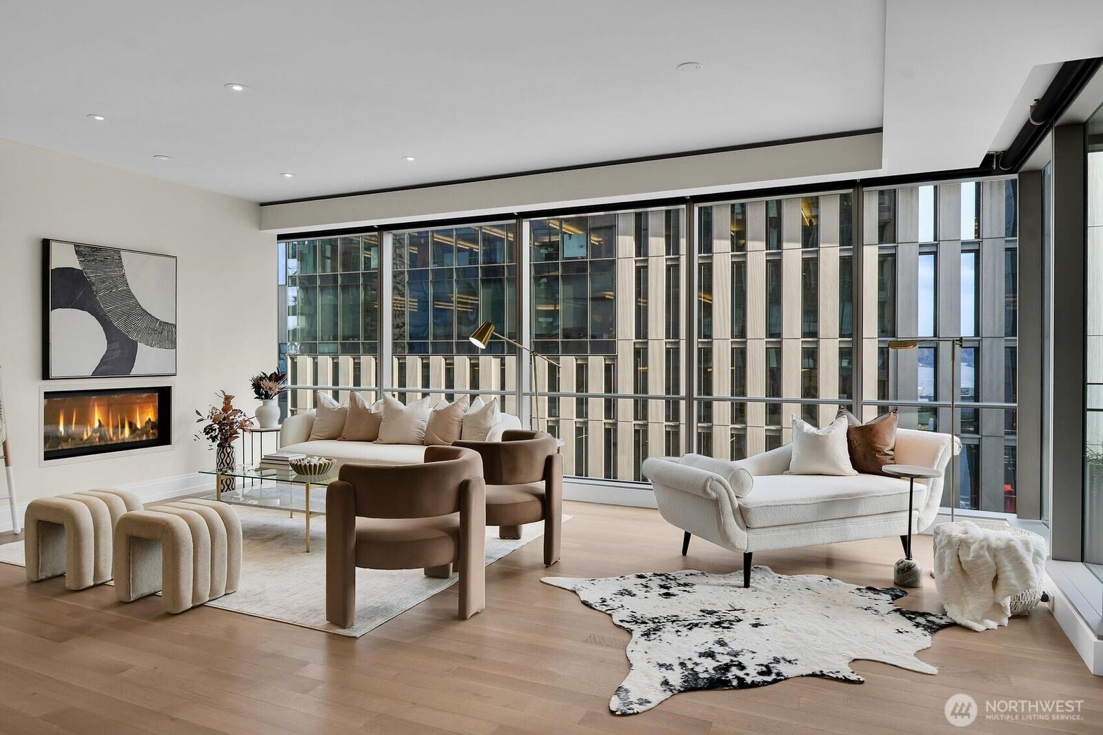 Property Photo:  99  Union Street 1205  WA 98101 