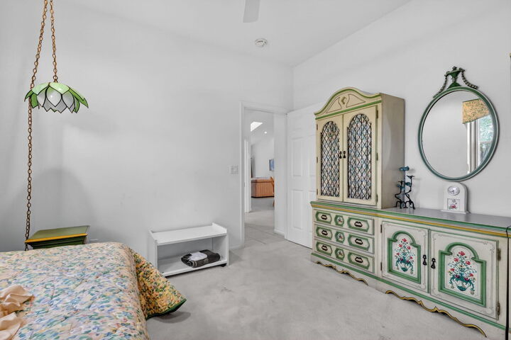 Property Photo:  9848 Crescent View Drive S  FL 33437 