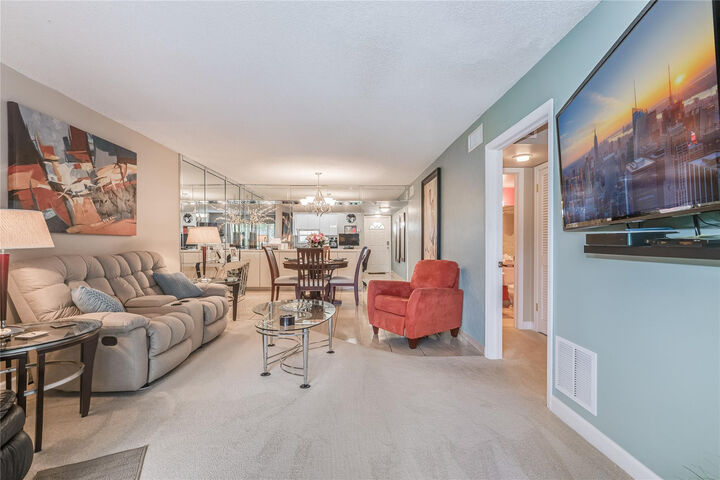 Property Photo: 700 S Hollybrook Drive 304 FL 33025