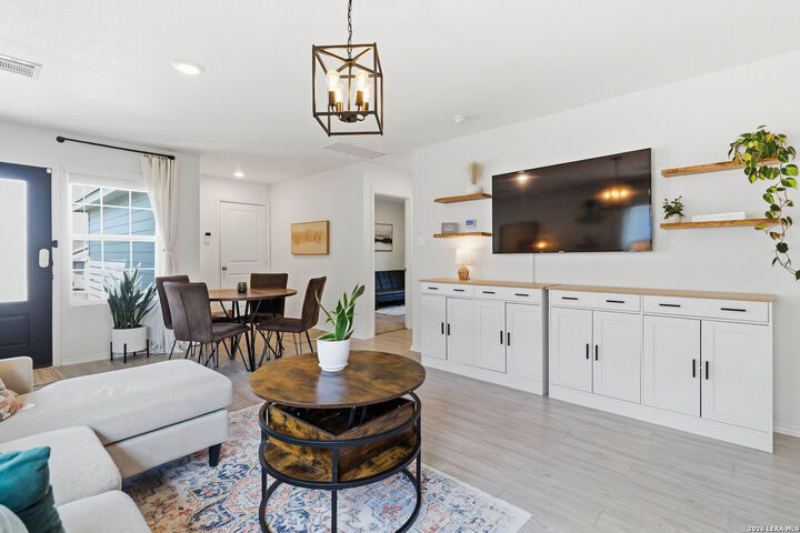 Property Photo:  13912 Homestead Wy  TX 78252 