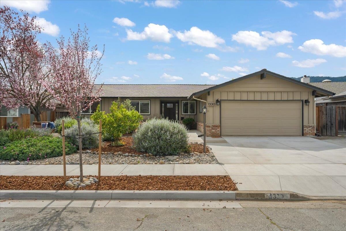 Property Photo:  1330 Redwood Lane  CA 95020 
