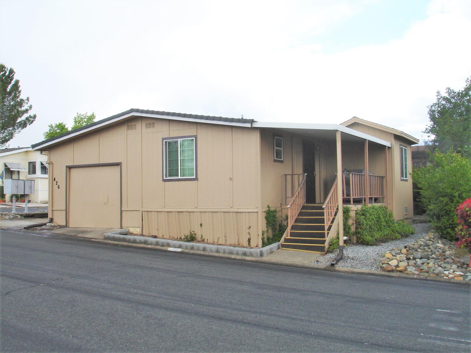 Property Photo: 426 Milkwood Drive CA 96003