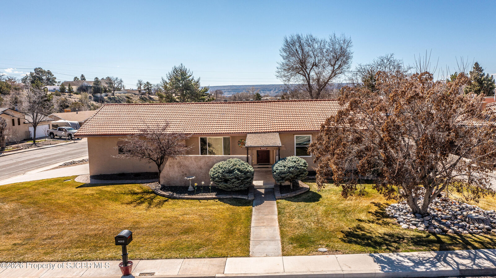 Property Photo:  4002 N Dustin Avenue  NM 87401 