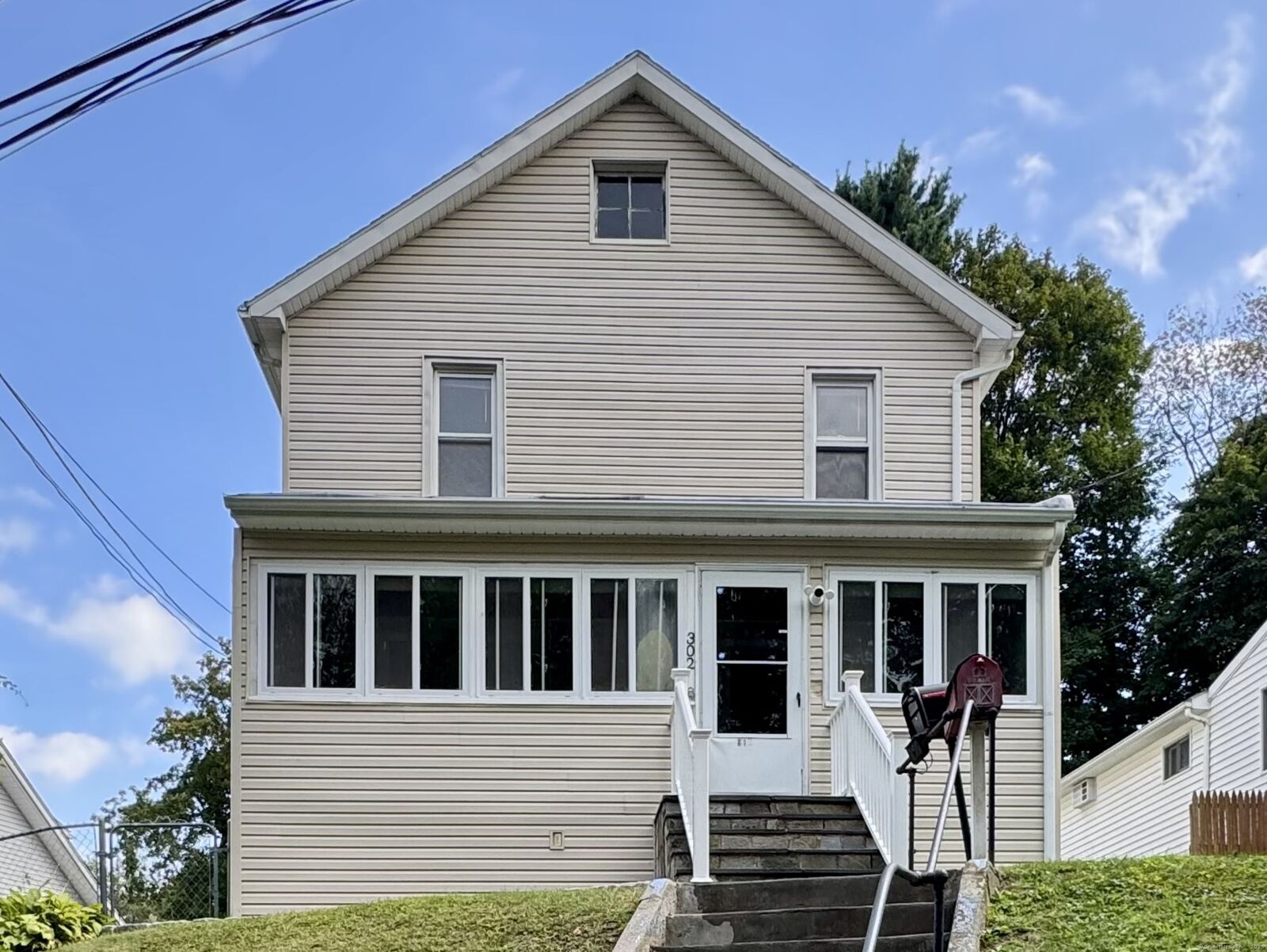 Property Photo:  302 Lakeview Avenue  CT 06705 