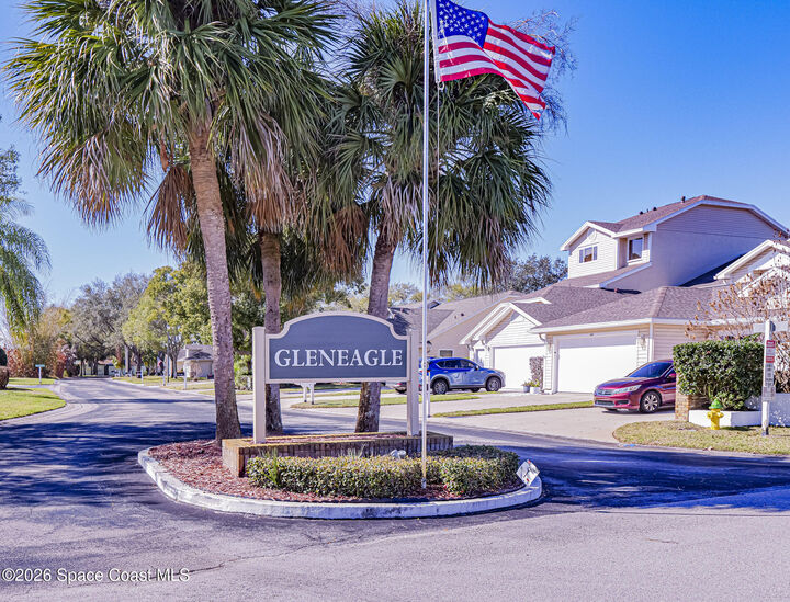 Property Photo:  452 Prestwick Court  FL 32940 