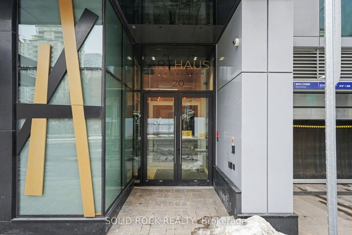 Property Photo: 20 Daly Avenue 1606 ON K1N 0C6