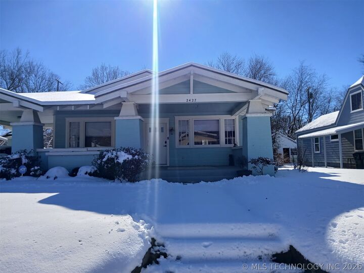 Property Photo:  2427 Boston Street  OK 74401 
