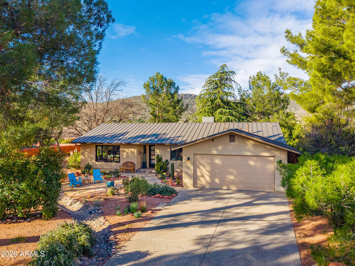 Property Photo:  190 Creek Rock Road  AZ 86351 