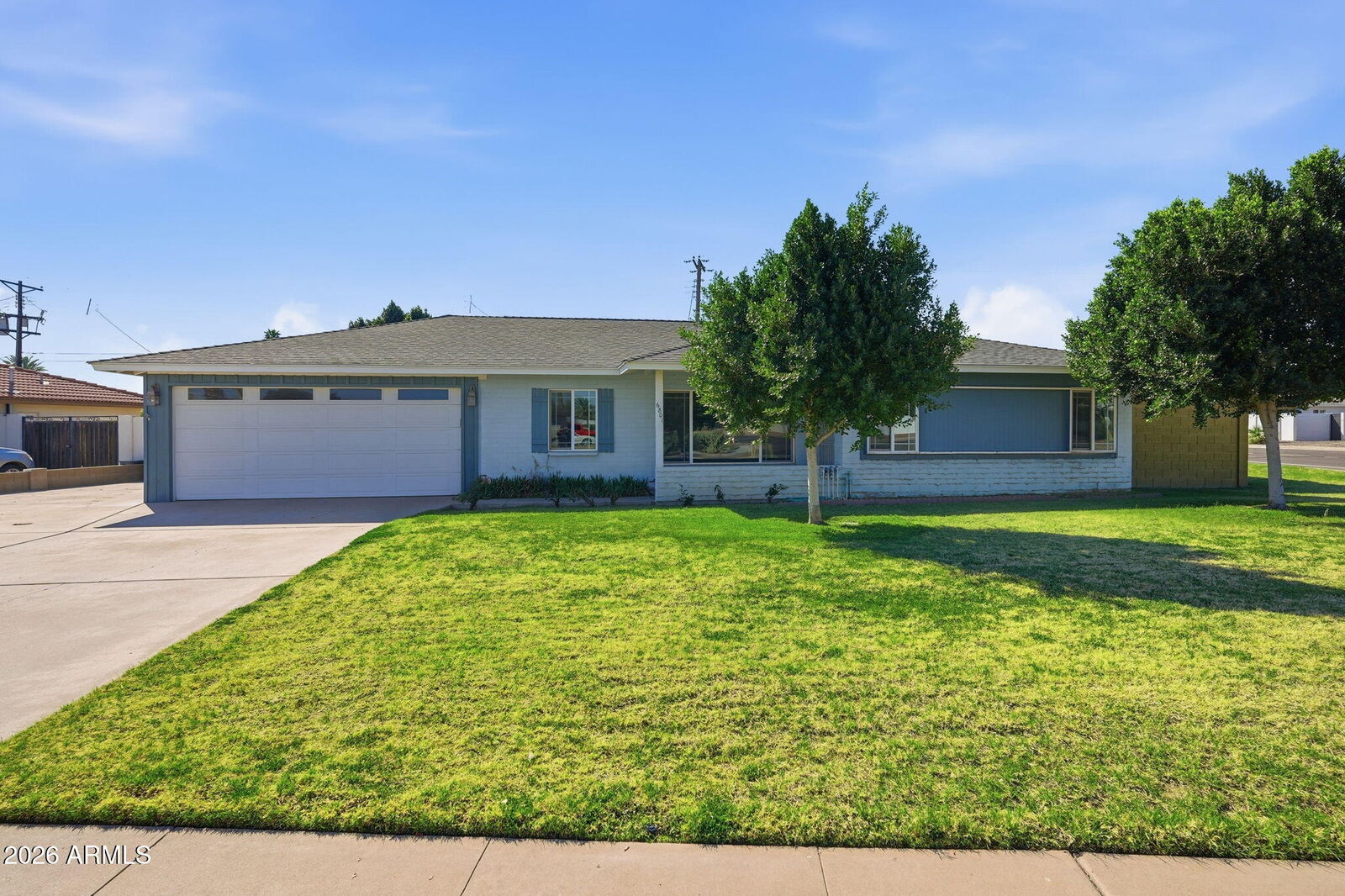 Property Photo: 6801 E Palm Lane AZ 85257