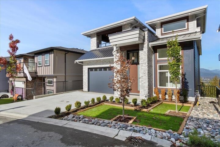 5248 Goldspring Place 31 — photo 1