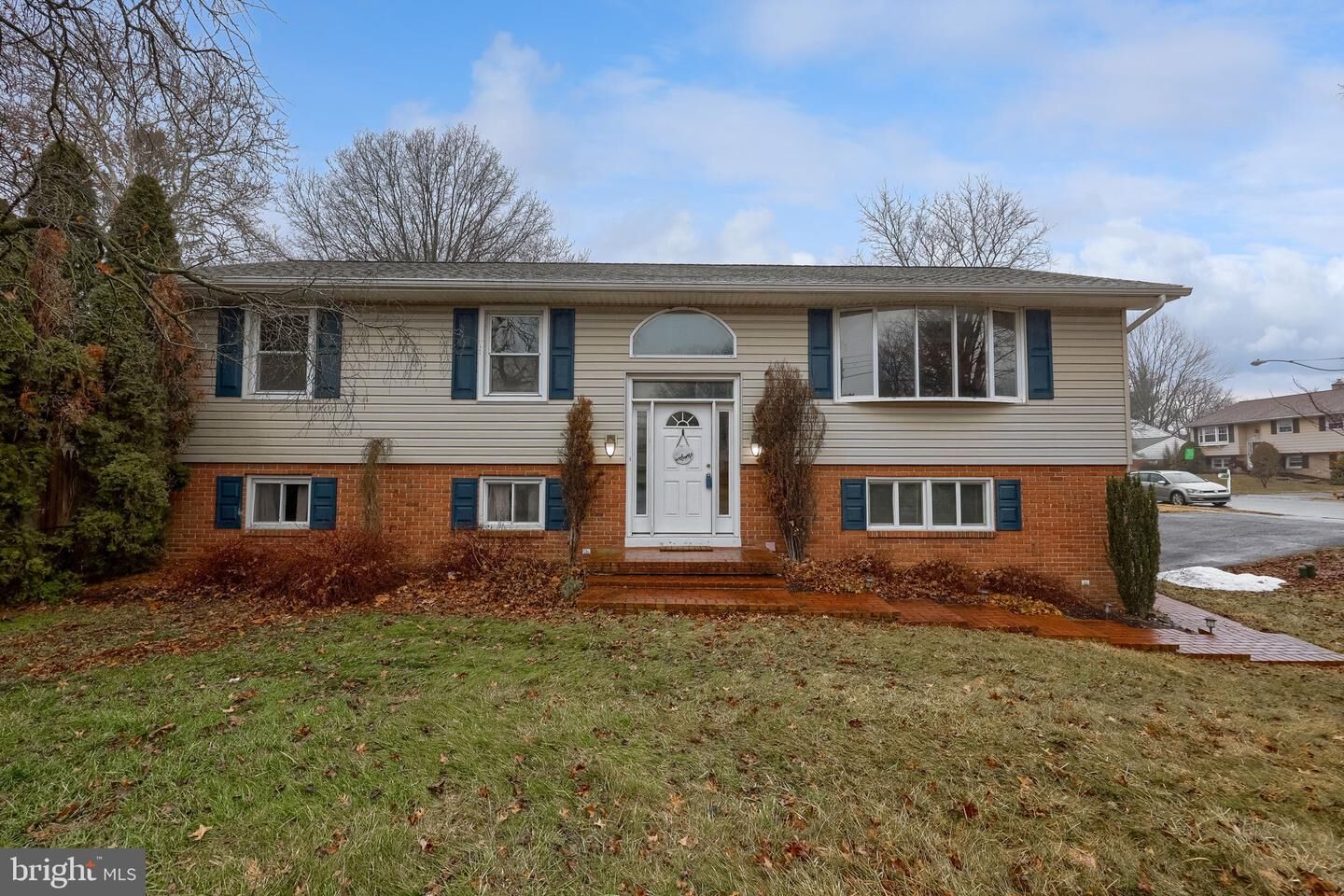 Property Photo:  402 Philmont Drive  PA 17601 
