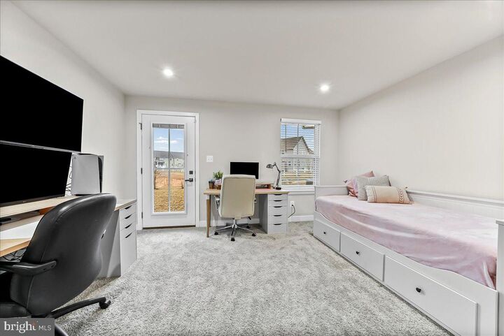 Property Photo:  178 Torrey Drive  DE 19702 