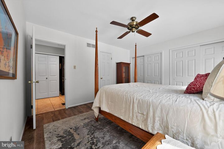 Property Photo:  28 Timber Road  PA 19044 