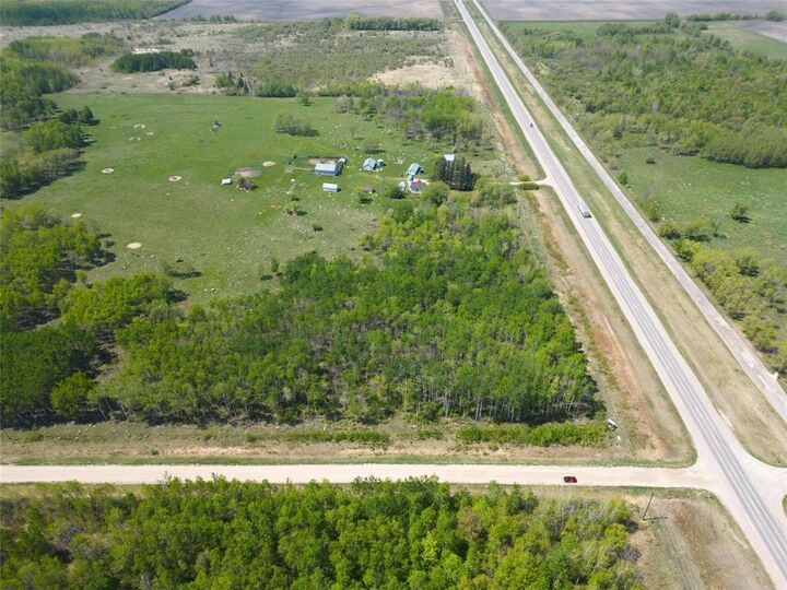 Photo de la propriété:  2 Mitchell Road  MB R0E 0C0 