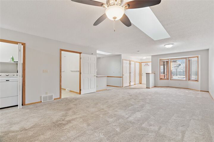 Property Photo: 140 35th St Drive SE 3 IA 52403