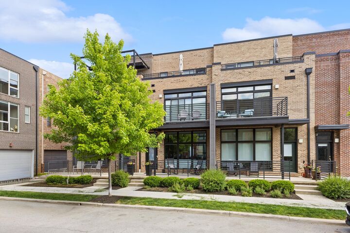 Property Photo:  306 Neruda Avenue  OH 43215 